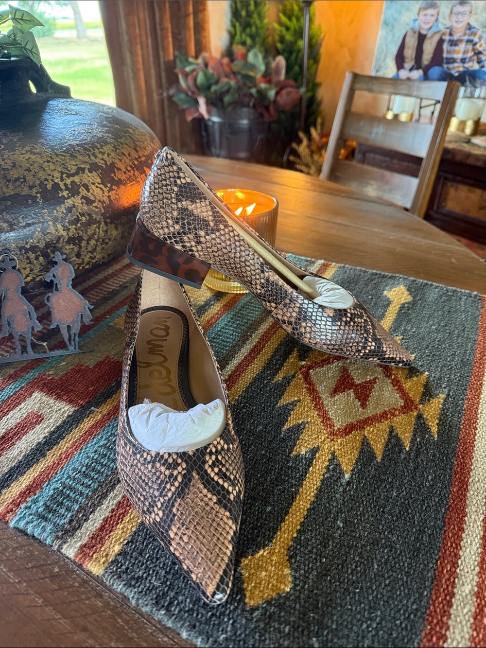 Snake-Print Pointed Toe Women's Flats - Brown - Picture 3 of 6